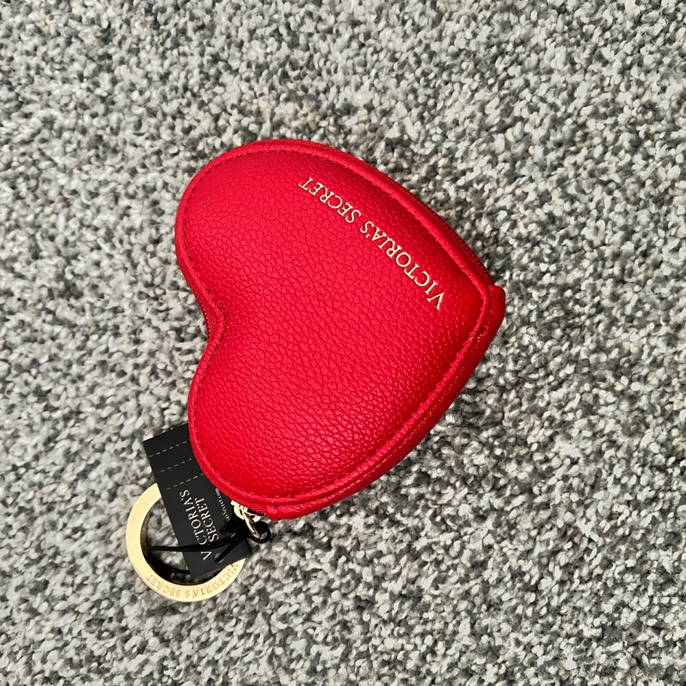 Victorias secret heart keychain